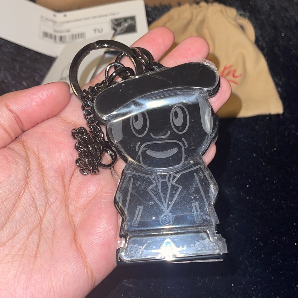 Christian Louboutin Loubi black charm keychain - Picture 7 of 10